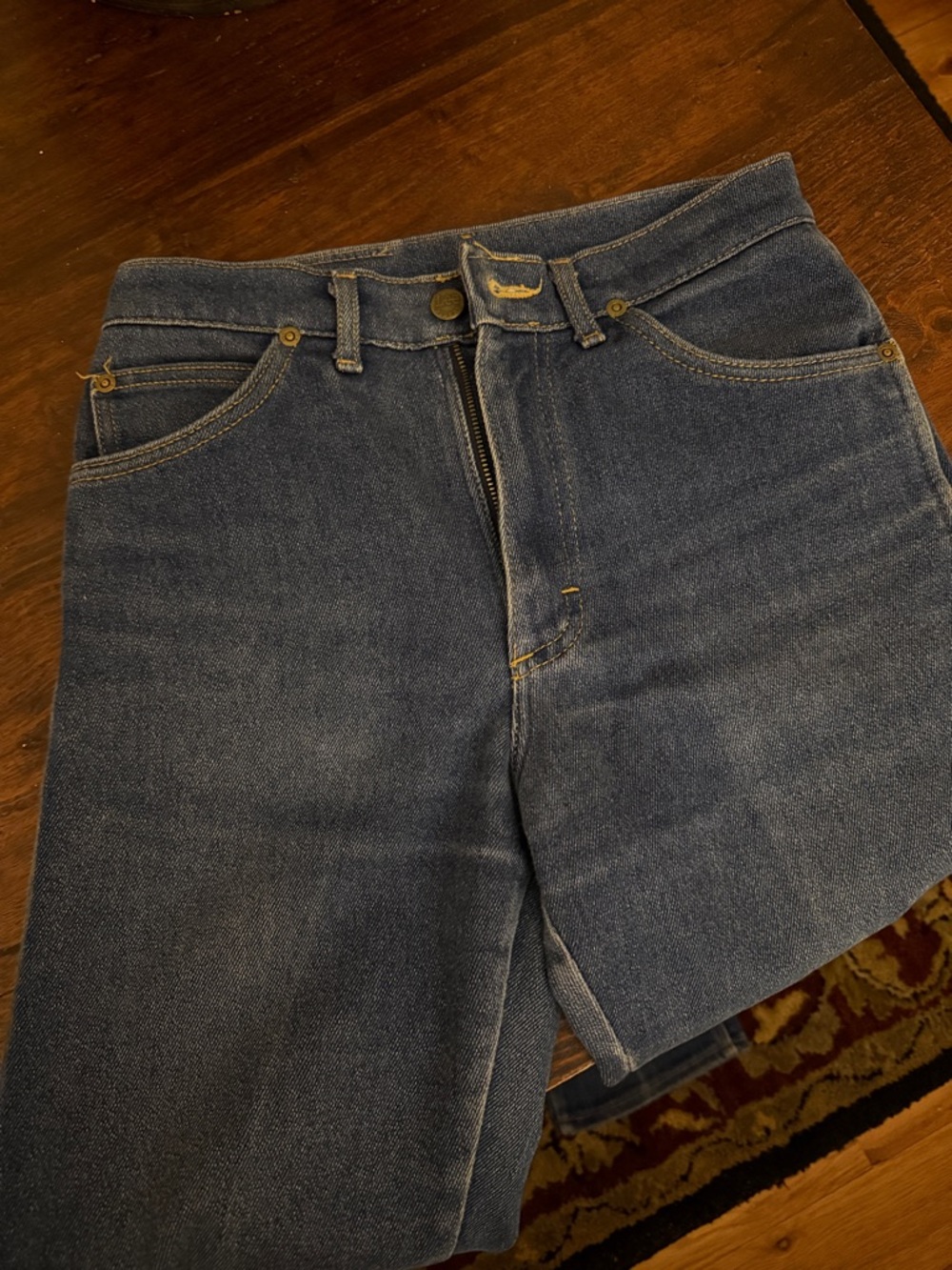 Vintage 1970’s Lee Classic High-Rise Dark Blue Denim Jeans 29x32